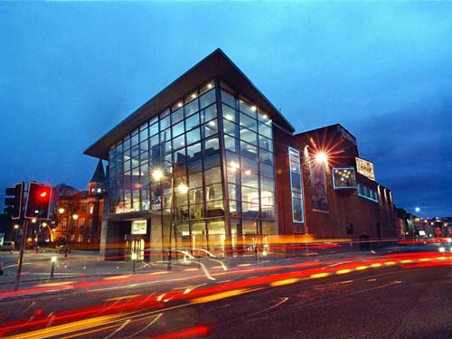 Copy-of-Cork-Opera-House-street-view-at-night_O