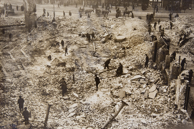 2019.20.44-Press-9-Photo-Ruins-in-Cork-Burning-of-Cork-Ford-Michael-Lenihan-Collection-01