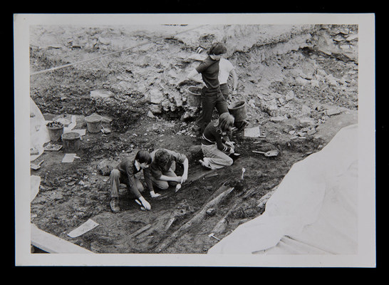 CC151-Christchurch-Bishop-Lucy-Park-Excavation-Archaeology-Dig-08