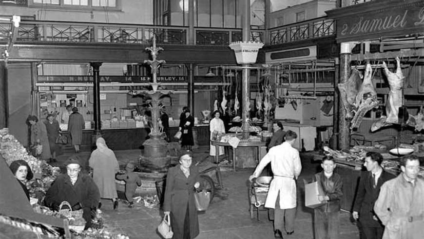 english-market-thumbnail-History_black-and-white-view-of-inside-of-Eng-Market_opt