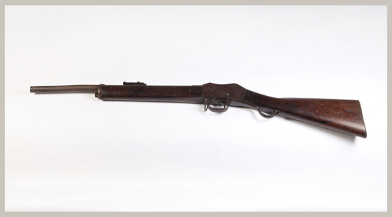 L1945.552-Case-30-Police-Carbine-Gun-captured-from-Cloyne-Barracks-05