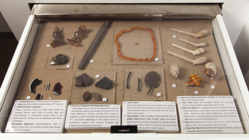 04-Archaeological-Collections