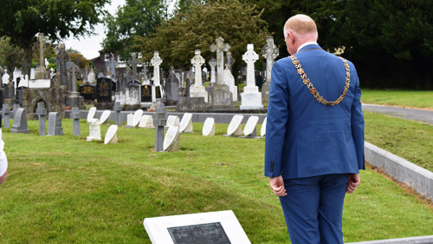 Wreath-Laying-Ceremony-St-Finbarr-s